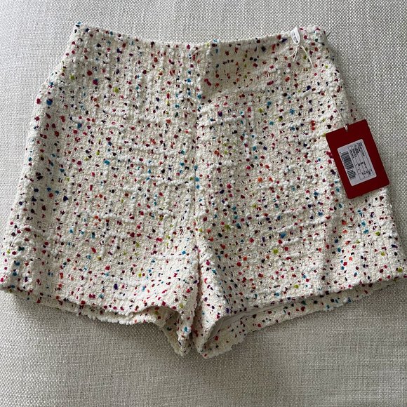 NEW WITH TAGS! VALENTINO IVORY MULTICOLOR COTTON TWEED SHORTS - Picture 4 of 13